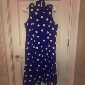 Ann Taylor- polka dot mid length dress